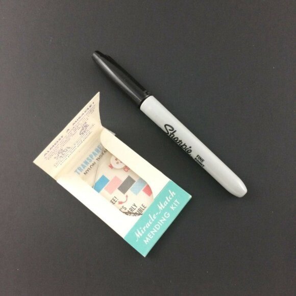 Vintage Manchester Gas Company Advertising Miracle Match Mending Kit - Picture 12 of 12